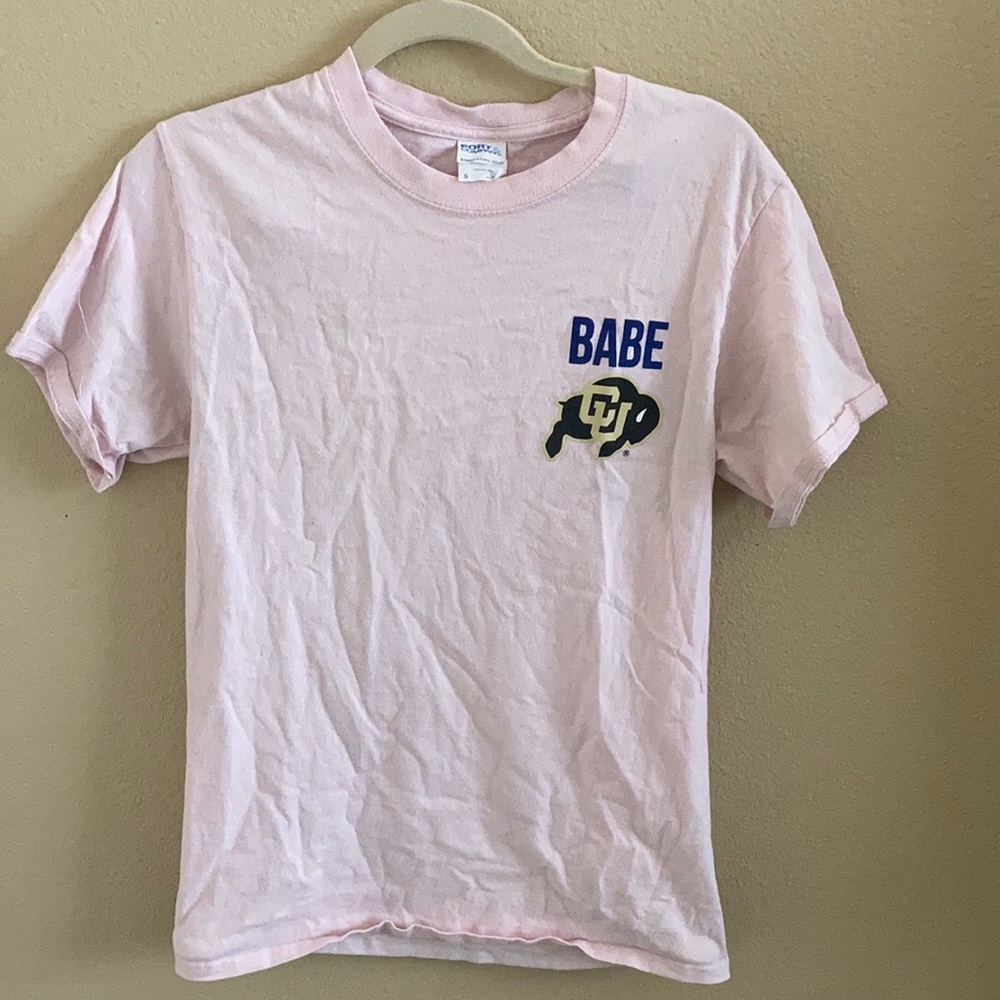 Pink CU buffs “babe” t shirt - size s